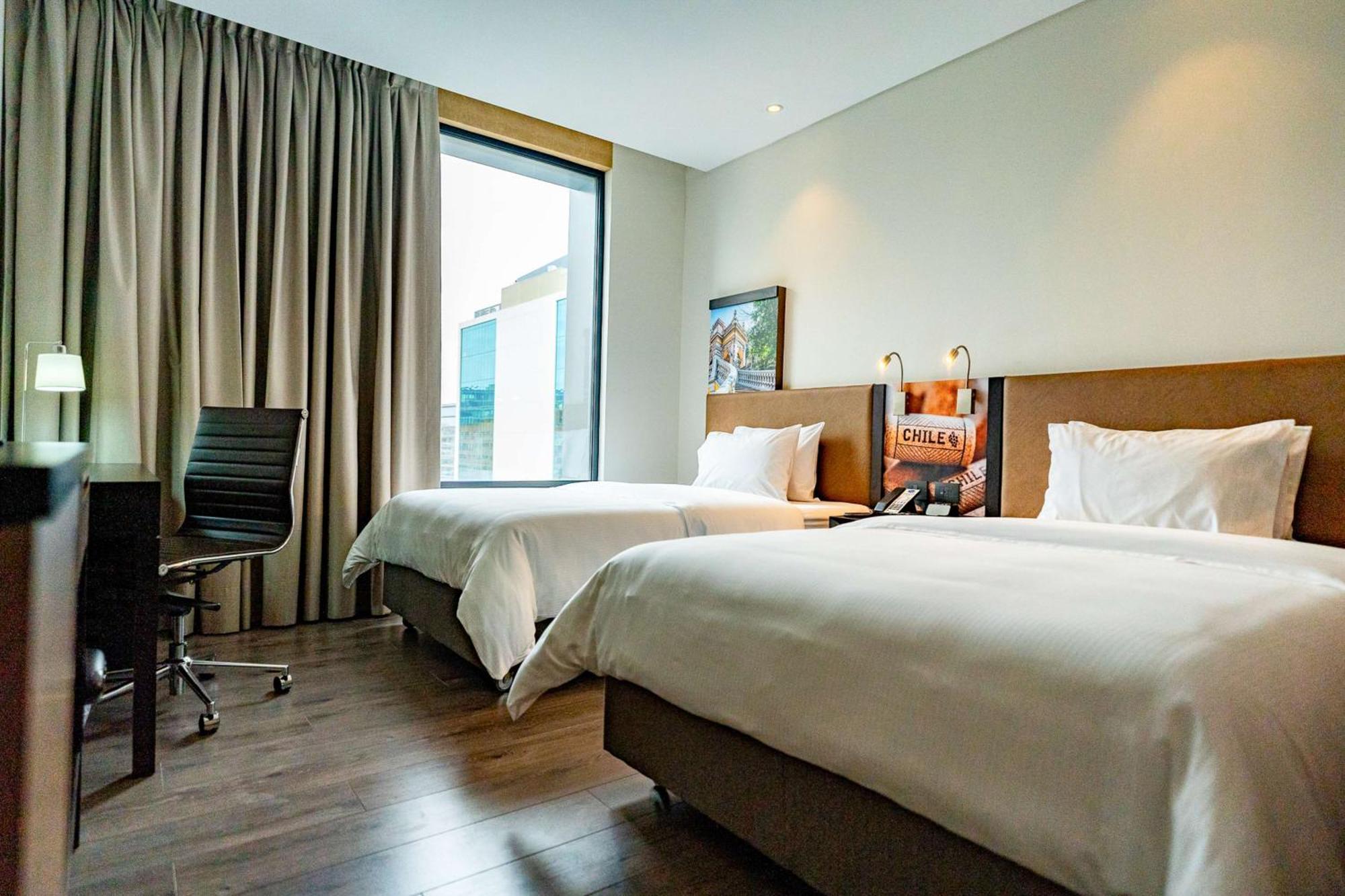 Hampton By Hilton Santiago Las Condes Exterior foto