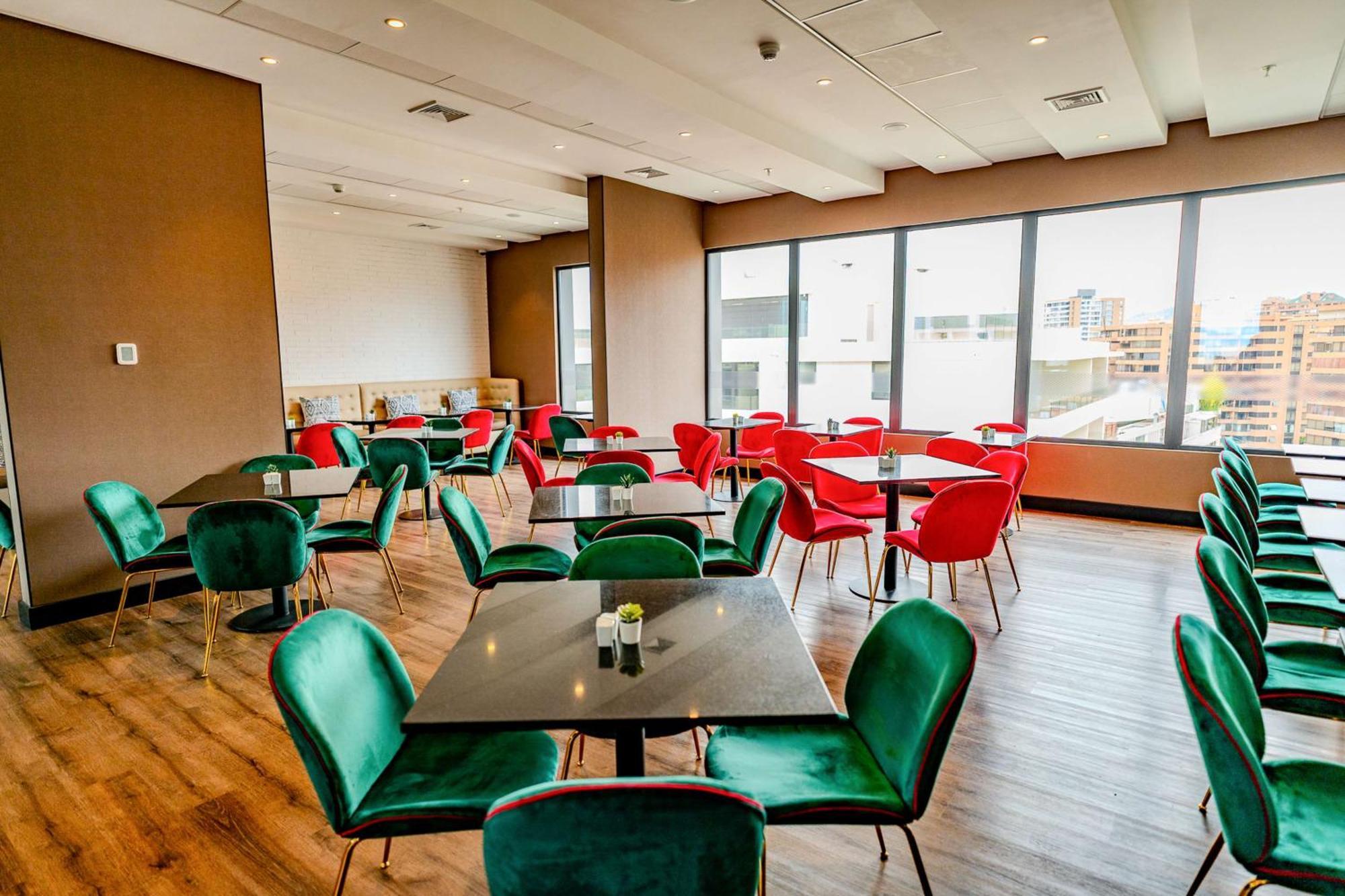 Hampton By Hilton Santiago Las Condes Exterior foto